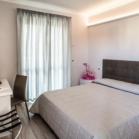 Hotel Villa Giulia Ciampino Eksteriør billede